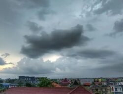 Cuaca Jatim Cerah Berawan, BMKG Waspadai Hujan Lokal pada Minggu Ini