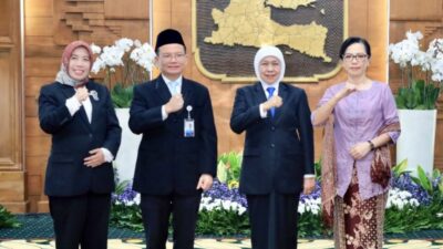 Khofifah Kukuhkan Hasoloan Manalu Jadi Kepala Perwakilan BPKP Jawa Timur
