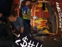 Truk Adu Banteng di Jalur Selatan Probolinggo-Lumajang, Satu Sopir Tewas