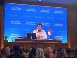 Prabowo Buka Pintu Usulan dari Guru Besar hingga Anak Desa Lewat TikTok