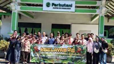 Perhutani Lepas Pramuka Saka Wanabakti Probolinggo Jelajahi Gunung Buthak