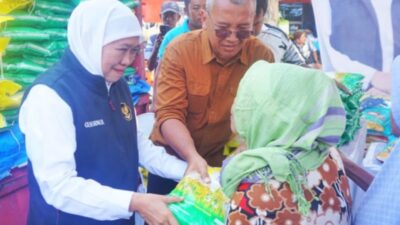 Pasar Murah Pemprov Jatim Digelar di Pasuruan, Warga Serbu Sembako Harga Terjangkau