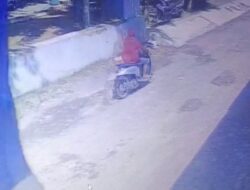 Mancing di Semampir, Warga Brabe Mengaku Kehilangan Honda Scoopy. Sosok Hoodie Maroon Terekam CCTV