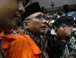 Yaqut Bantah Terima Rp 4,8 Miliar dalam Kasus Kuota Haji Tambahan