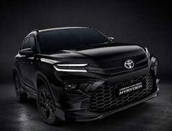 Toyota Hyryder Aero Black Edition, SUV dengan Tampilan Lebih Sporty
