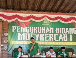 Pengurus PC GP Ansor Kraksaan Dikukuhkan, Gus Afi Ingatkan Pentingnya Organisasi yang Terorganisir