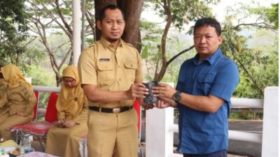 Ecoventure 2026, Mahasiswa HI Unila Tanam Pohon Alpukat di Taman Kehati