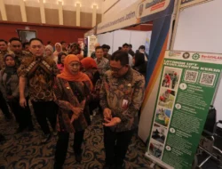 Khofifah Perluas Akses Kerja, 4.807 Lowongan Dibuka di Job Fair Jatim