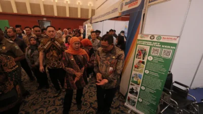 Khofifah Perluas Akses Kerja, 4.807 Lowongan Dibuka di Job Fair Jatim