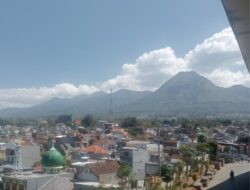 Cuaca Jatim Hari Ini: Surabaya dan Sidoarjo Diprediksi Panas, Batu Berpotensi Hujan