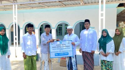 Peringati Hari Santri, Siswa Nurul Islam Sumenep Galang Infaq Lewat Koin
