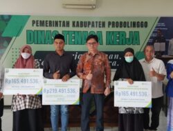 BPJS Ketenagakerjaan Serahkan Santunan Rp550 Juta untuk Tiga Korban Kebakaran Bromo